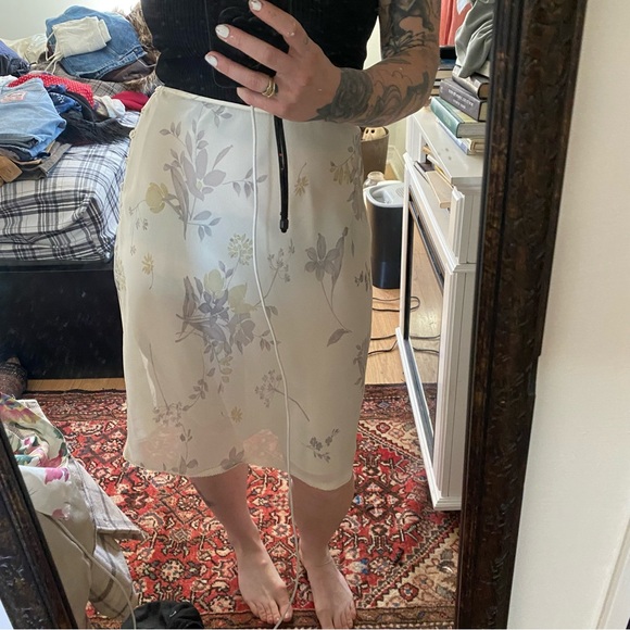 Beautiful 90's vintage skirt 👗 - Picture 9 of 9